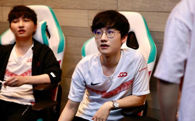 发挥自己的 发挥自己的