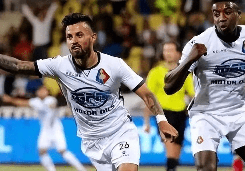 将比分扳平 将比分扳平