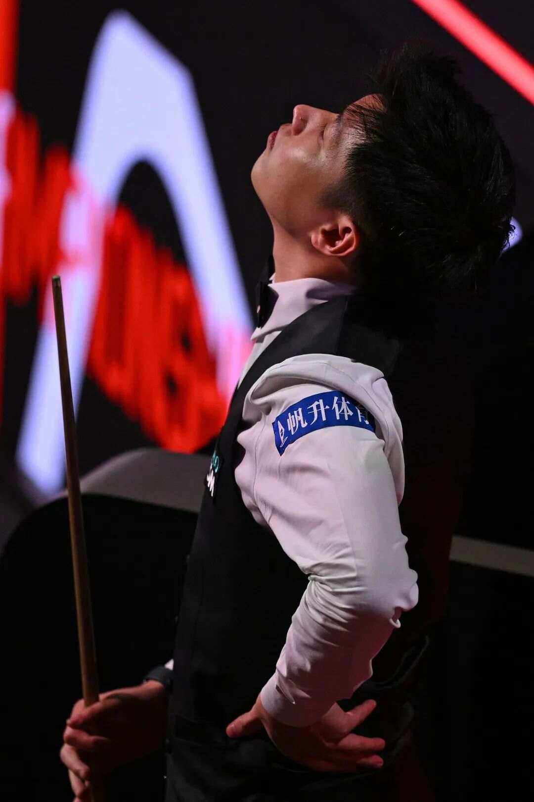 通过战术调 通过战术调