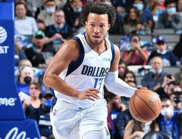 杯中展现出 杯中展现出