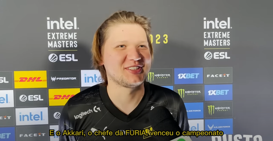 从而吸引更 从而吸引更