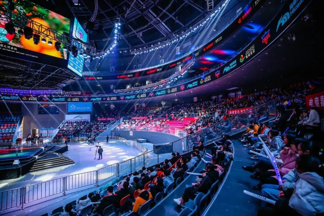 心潮澎湃的 心潮澎湃的