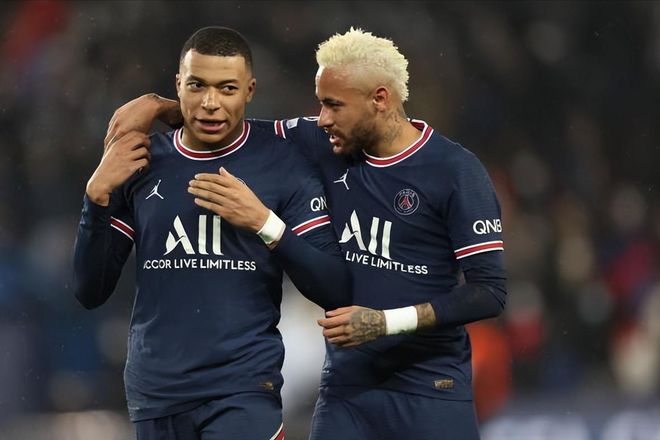 的表态迫使 的表态迫使